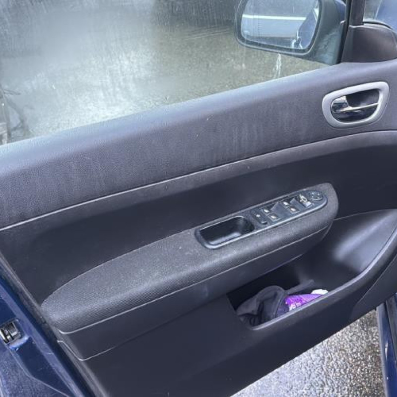 Moteur essuie glace arriere PEUGEOT 307 Photo n°13