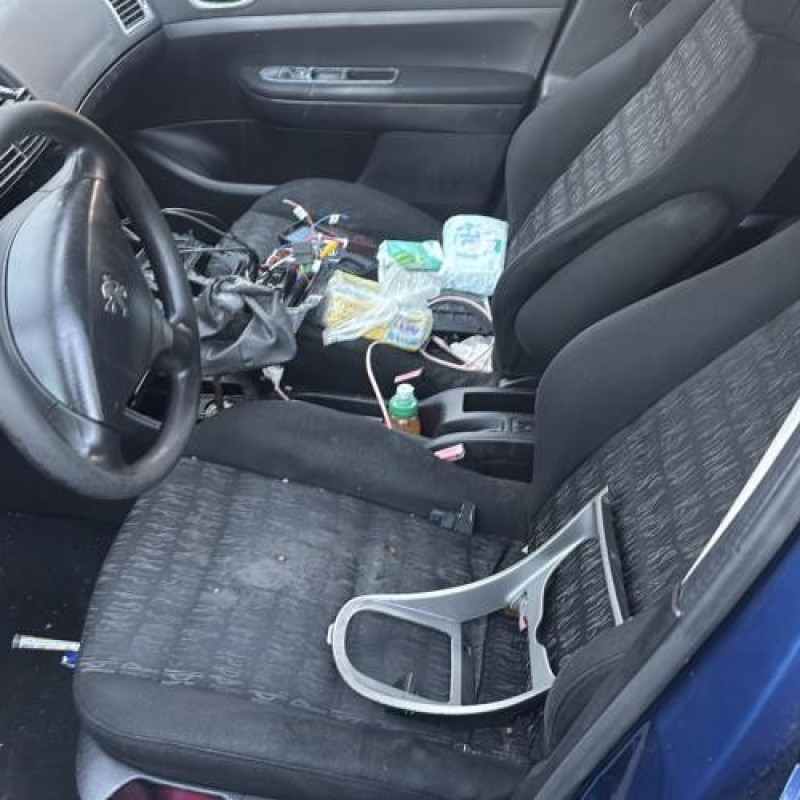 Moteur essuie glace arriere PEUGEOT 307 Photo n°15