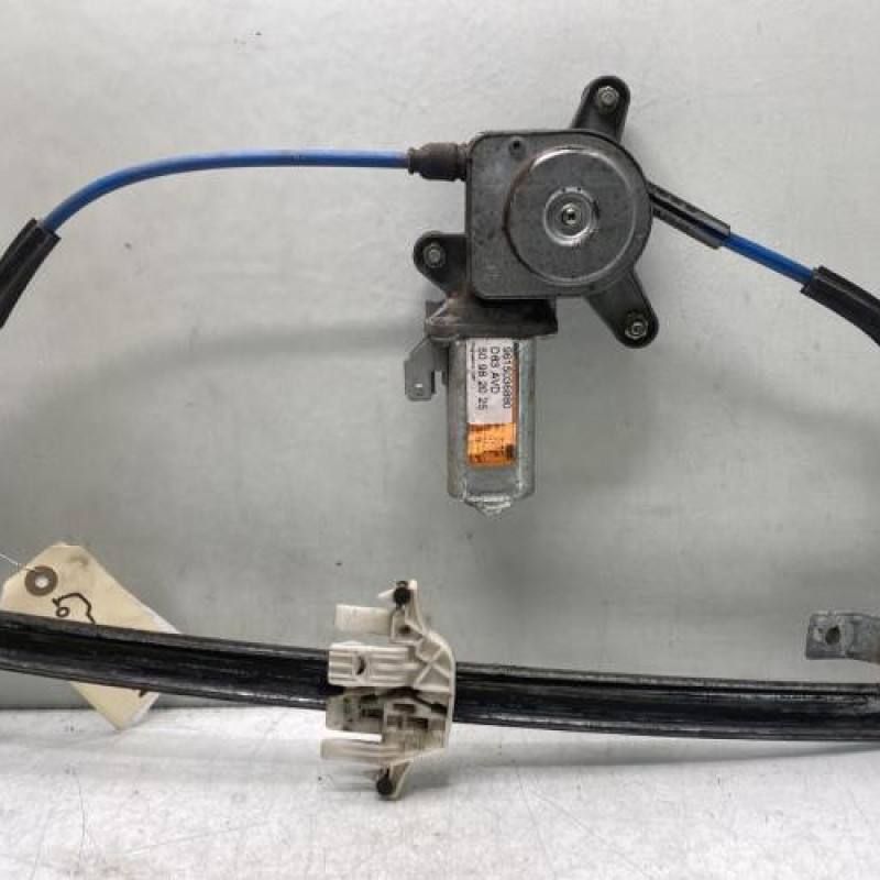 Leve vitre electrique avant droit PEUGEOT 406 Photo n°3