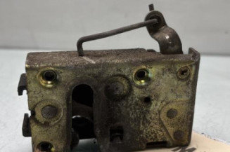 Serrure avant gauche PEUGEOT 106 Photo n°1