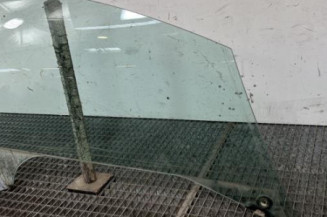 Vitre avant droit PEUGEOT 307