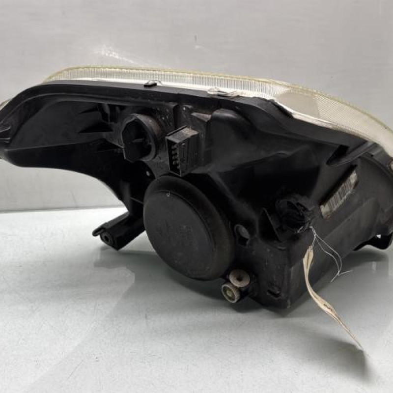 Optique avant principal gauche (feux)(phare) CITROEN C2 Photo n°5