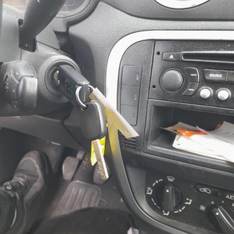 Cremaillere assistee CITROEN C2 Photo n°15