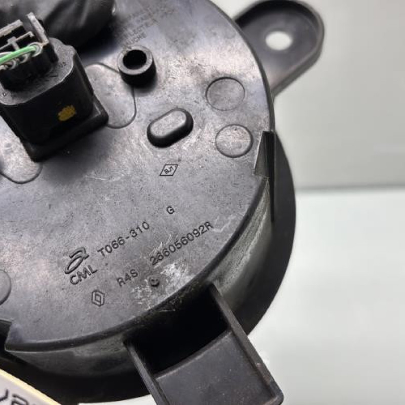 Feu diurne avant gauche RENAULT TWINGO 3 Photo n°3