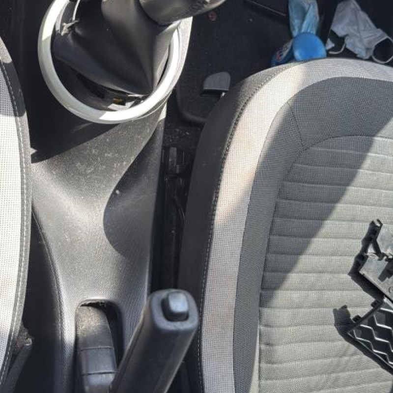 Autoradio d'origine RENAULT TWINGO 3 Photo n°20