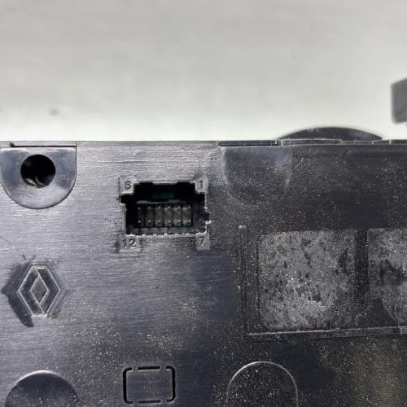 Commande chauffage RENAULT TWINGO 3 Photo n°3