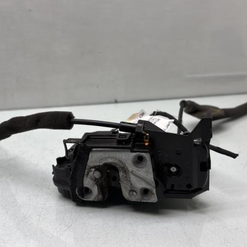 Serrure arriere droit RENAULT TWINGO 3 Photo n°1