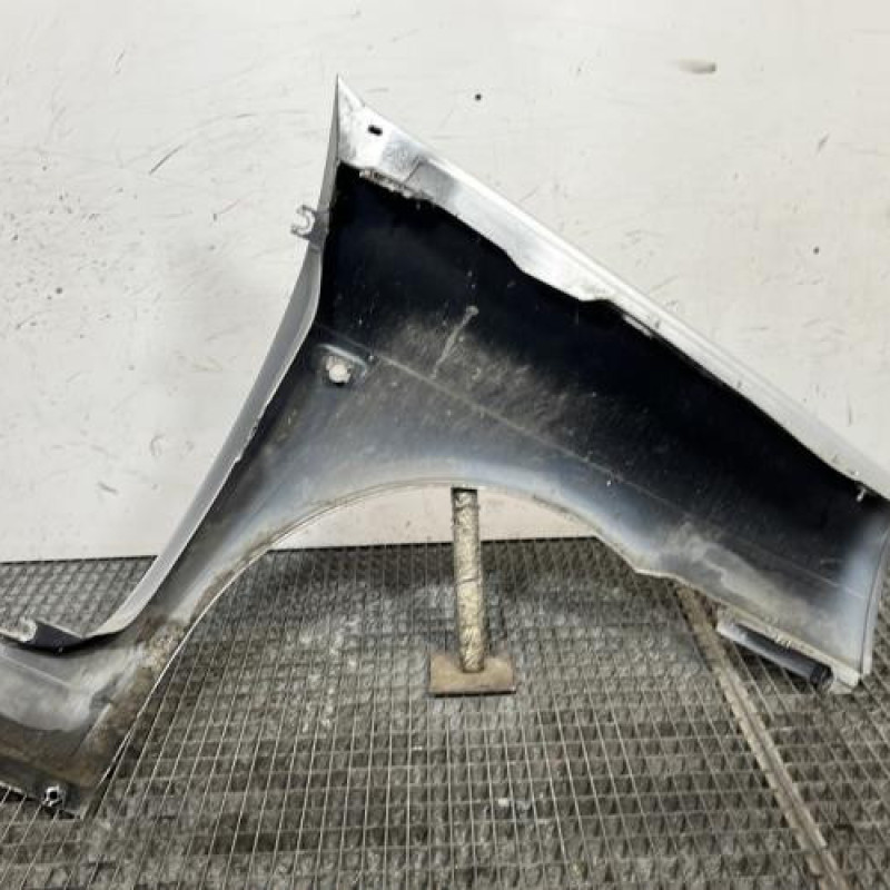 Aile avant gauche RENAULT CLIO 2 CAMPUS Photo n°4