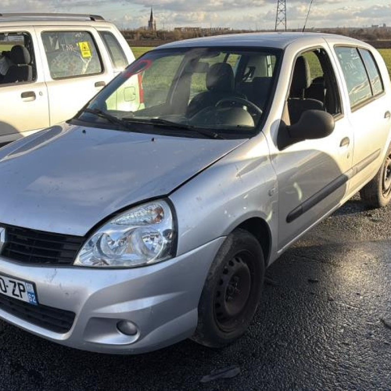 Aile avant gauche RENAULT CLIO 2 CAMPUS Photo n°5