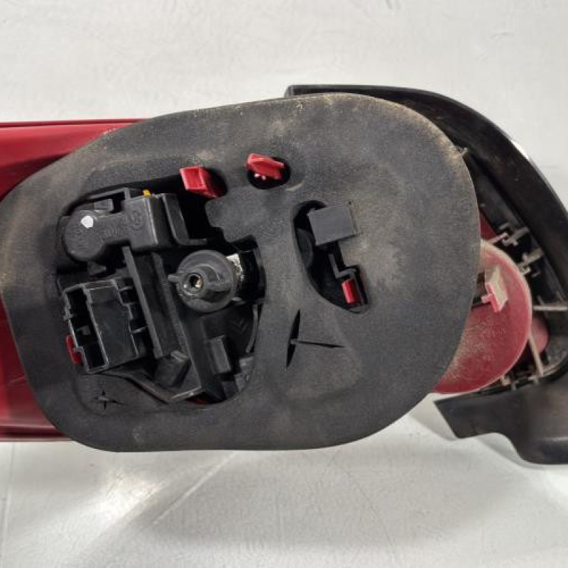 Feu arriere principal droit (feux) PEUGEOT 206 Photo n°4