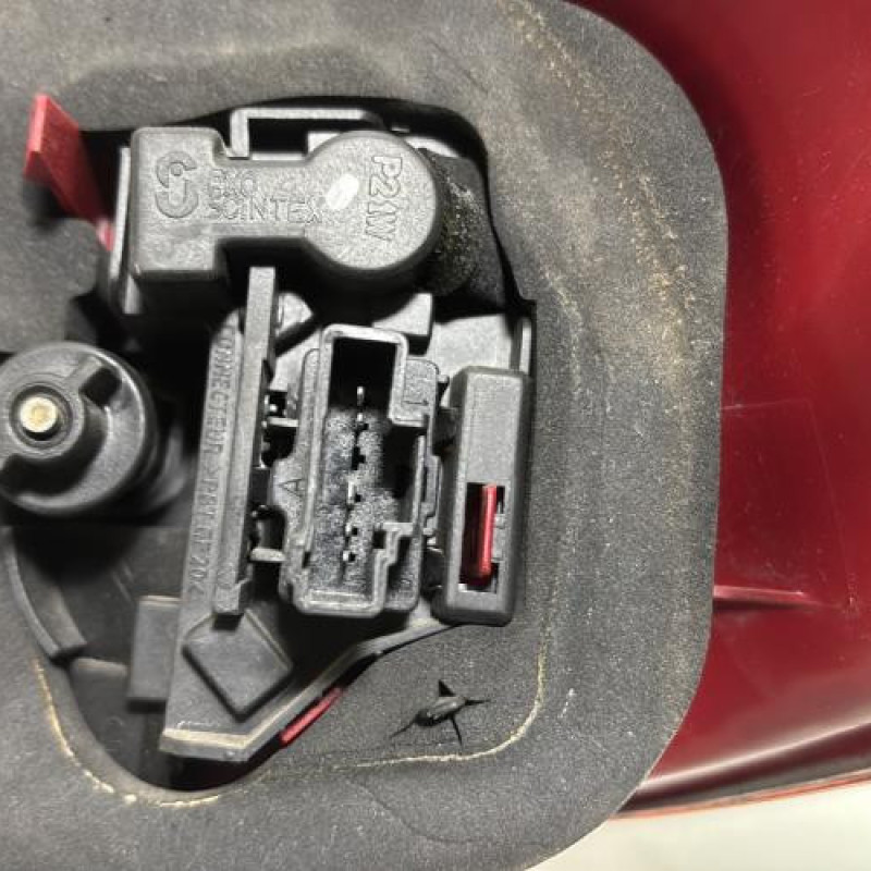 Feu arriere principal gauche (feux) PEUGEOT 206 Photo n°4