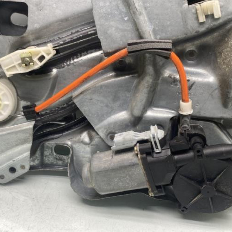 Leve vitre electrique arriere droit PEUGEOT 206 Photo n°3