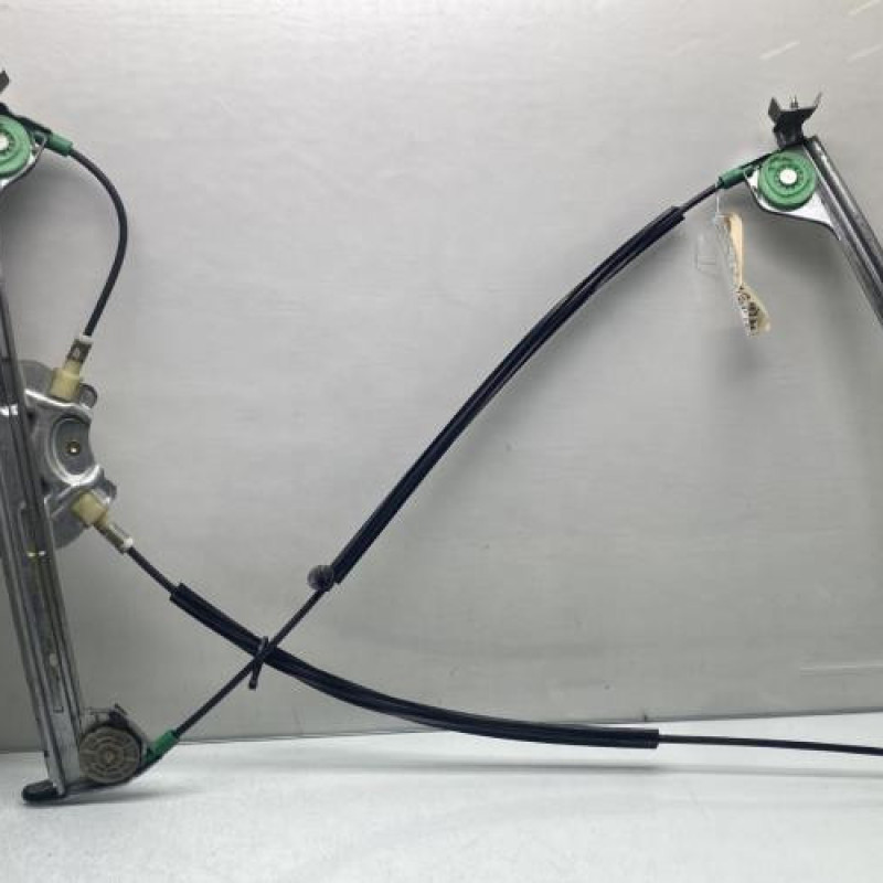 Leve vitre electrique avant droit PEUGEOT 206 Photo n°1