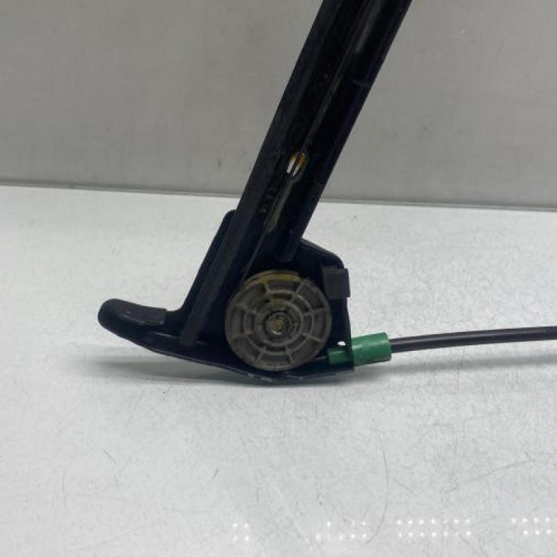 Leve vitre electrique avant gauche PEUGEOT 206 Photo n°4