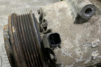 Compresseur clim FORD FIESTA 6