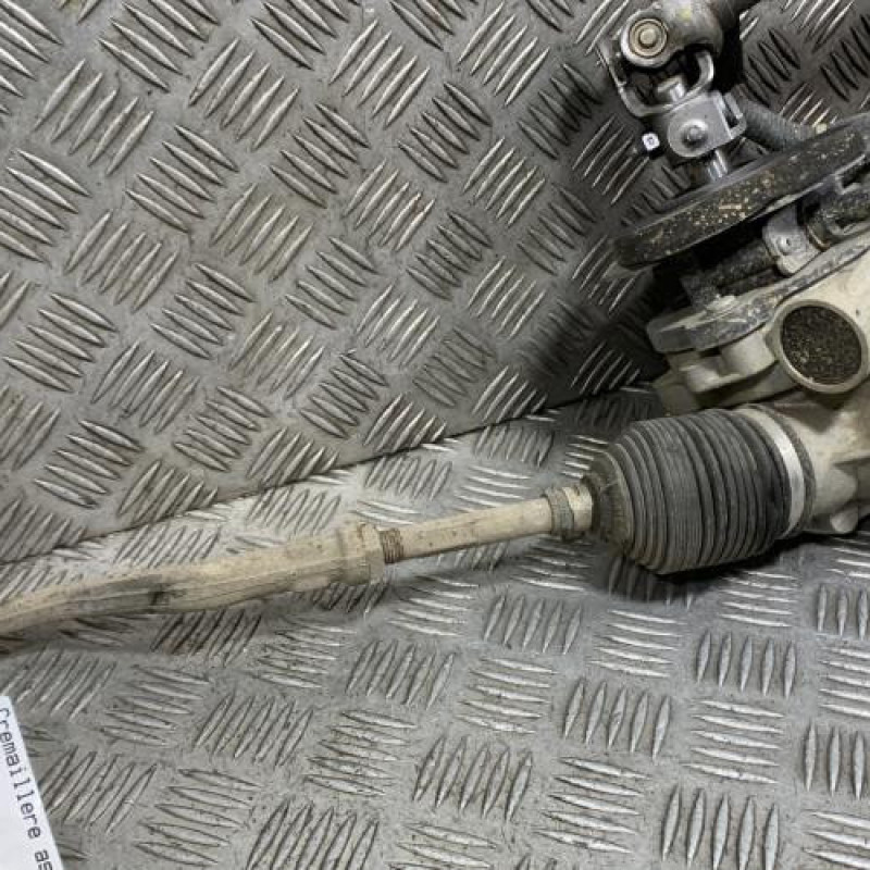 Cremaillere assistee CITROEN C4 CACTUS Photo n°2