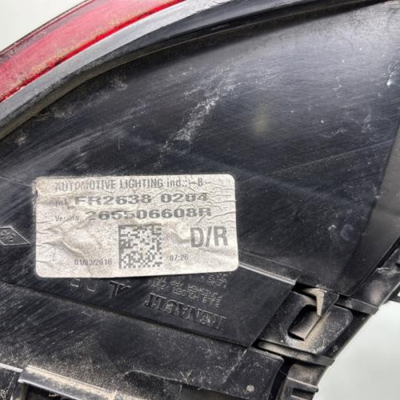 Feu arriere principal droit (feux) RENAULT CLIO 4 Photo n°4