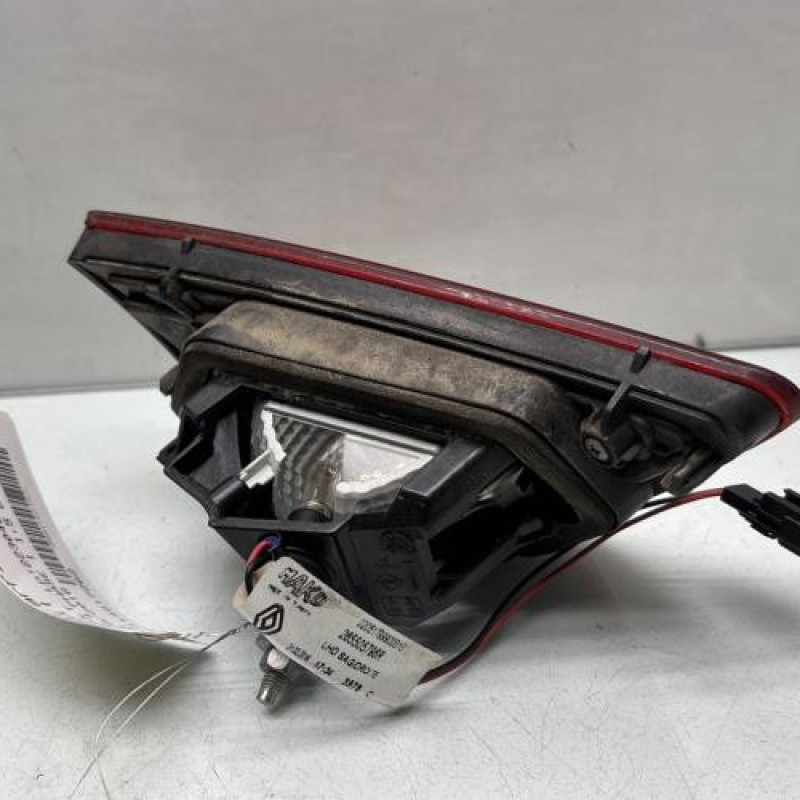 Feu arriere secondaire droit (feux) RENAULT CLIO 4 Photo n°2