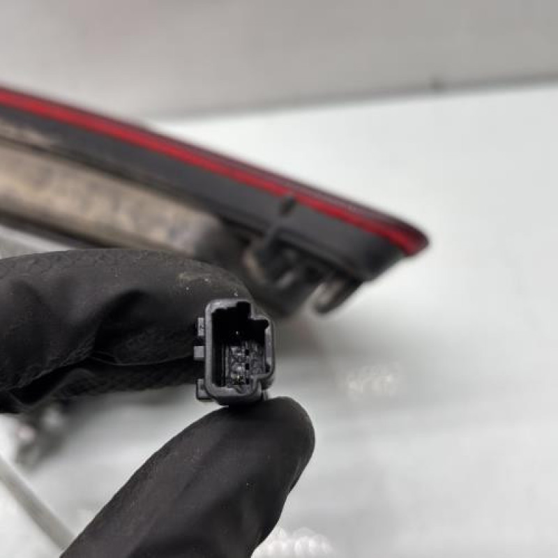 Feu arriere secondaire droit (feux) RENAULT CLIO 4 Photo n°3