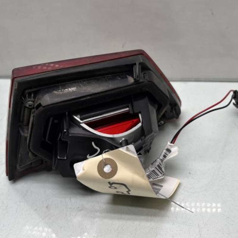 Feu arriere secondaire gauche (feux) RENAULT CLIO 4 Photo n°5