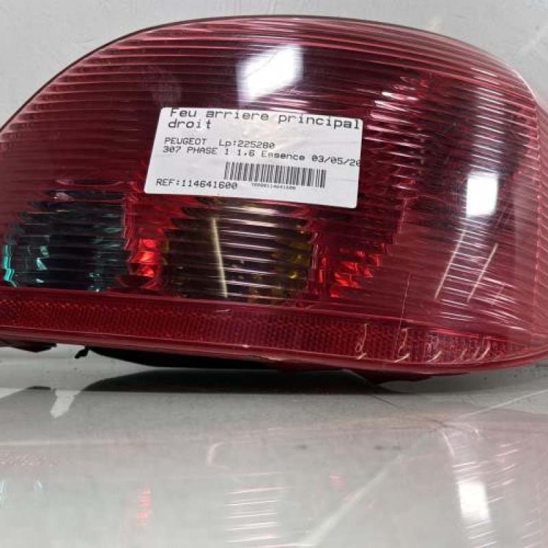 Feu arriere principal droit (feux) PEUGEOT 307 Photo n°1
