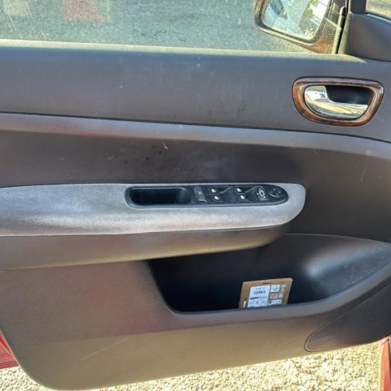 Moteur essuie glace avant PEUGEOT 307 Photo n°16