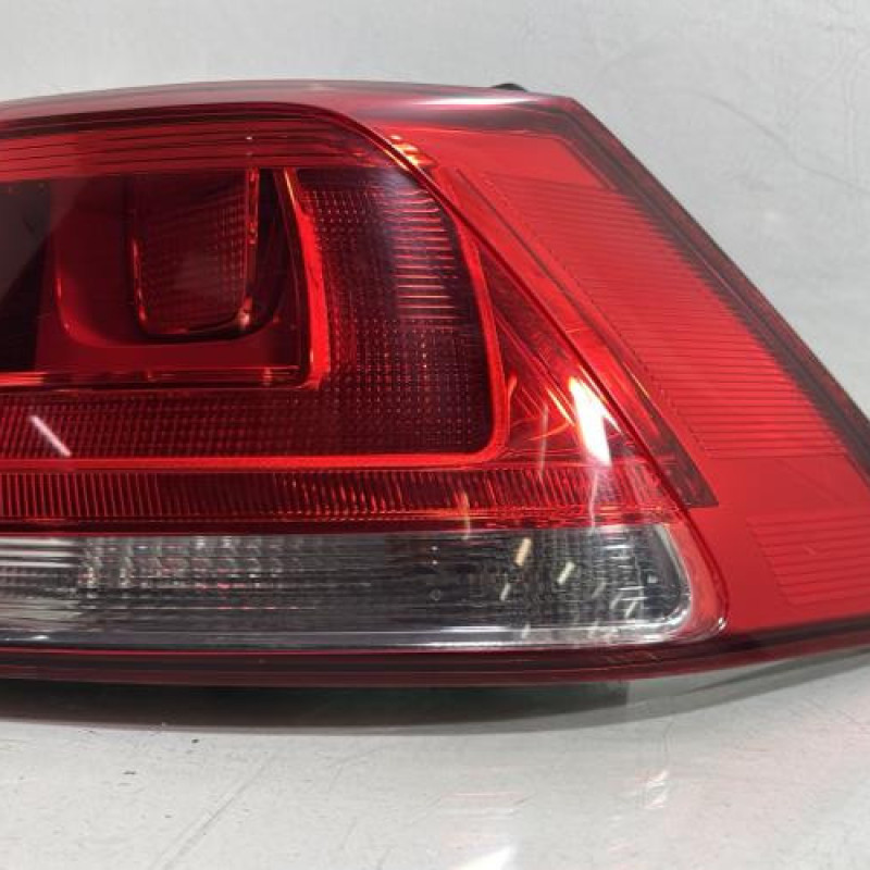 Feu arriere principal droit (feux) VOLKSWAGEN GOLF 7 Photo n°1