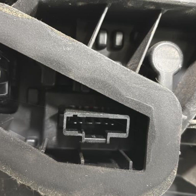 Feu arriere principal gauche (feux) DACIA SANDERO 2 Photo n°4