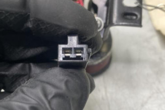 Feu arriere stop central KIA SORENTO 1