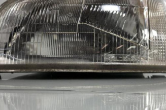 Optique avant principal gauche (feux)(phare) RENAULT CLIO 1 Photo n°1
