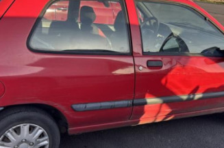 Optique avant principal gauche (feux)(phare) RENAULT CLIO 1