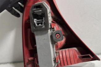 Feu arriere principal droit (feux) RENAULT CLIO 2