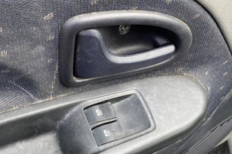 Feu arriere principal droit (feux) RENAULT CLIO 2