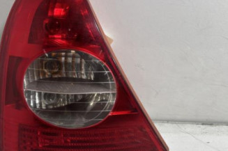 Feu arriere principal gauche (feux) RENAULT CLIO 2 CAMPUS Photo n°1