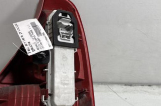 Feu arriere principal gauche (feux) RENAULT CLIO 2 CAMPUS