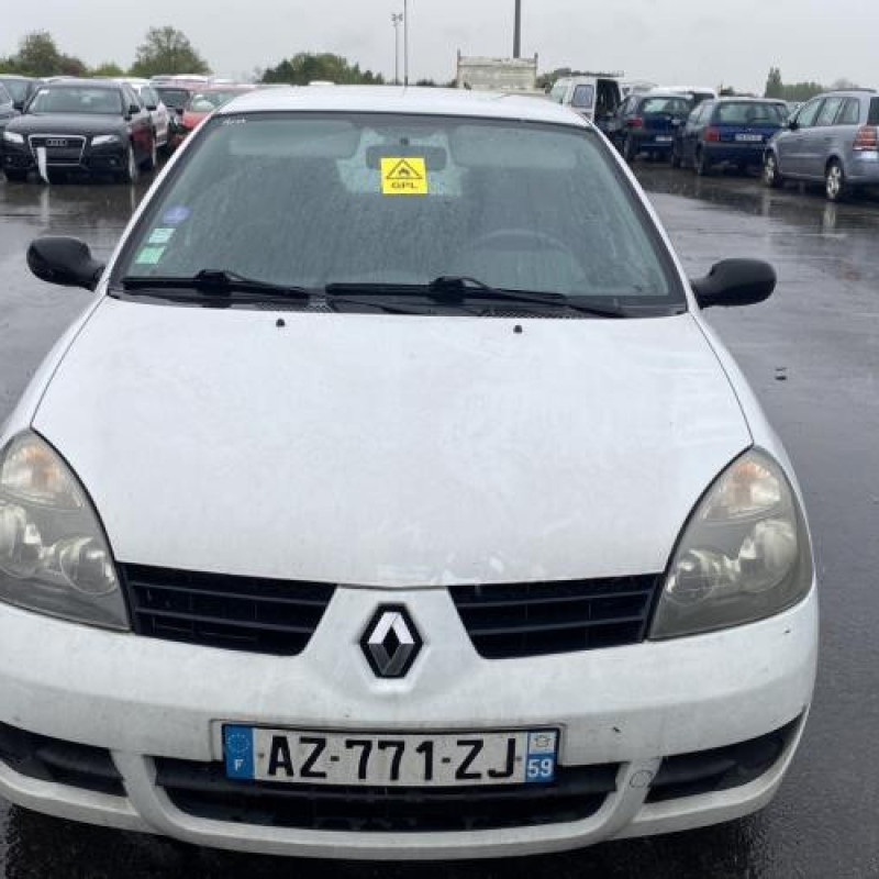 Autoradio d'origine RENAULT CLIO 2 CAMPUS Photo n°14