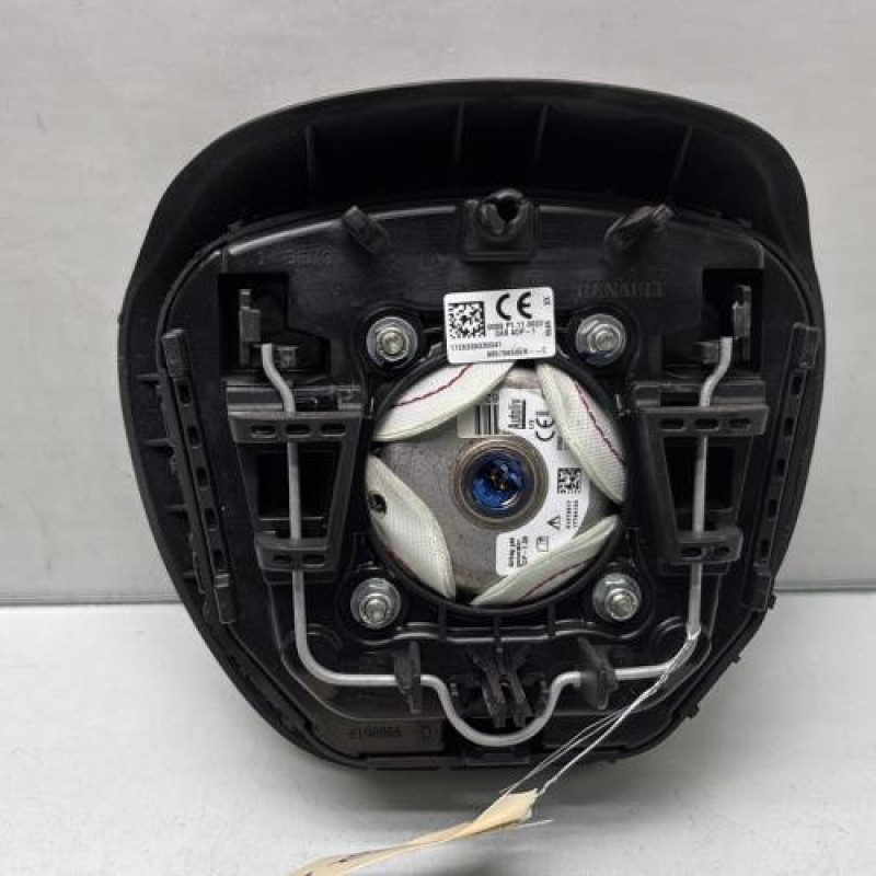 Air bag conducteur RENAULT CLIO 4 Photo n°2
