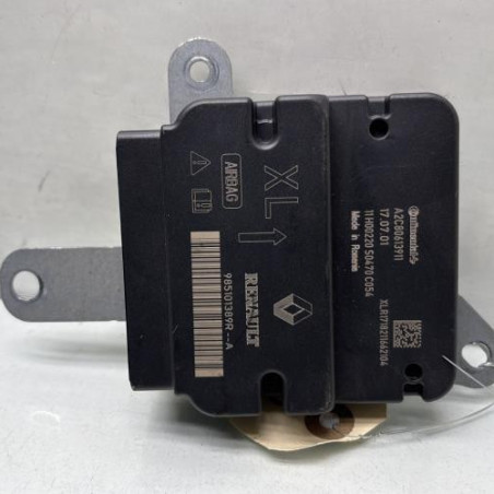 Boitier air bag RENAULT CLIO 4 Photo n°1