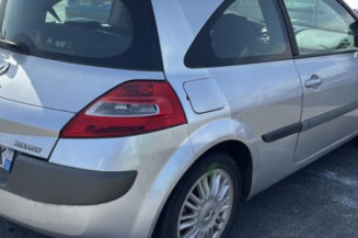 Renfort pare choc arriere (traverse) RENAULT MEGANE 2