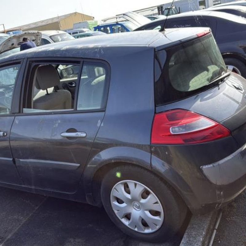 Renfort pare choc arriere (traverse) RENAULT MEGANE 2 Photo n°11