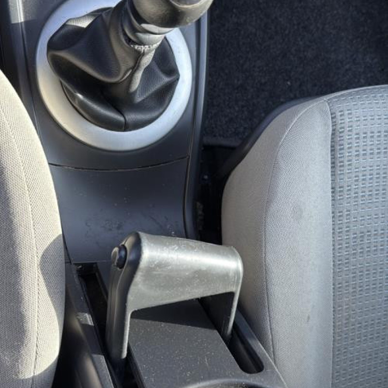 Renfort pare choc arriere (traverse) RENAULT MEGANE 2 Photo n°19