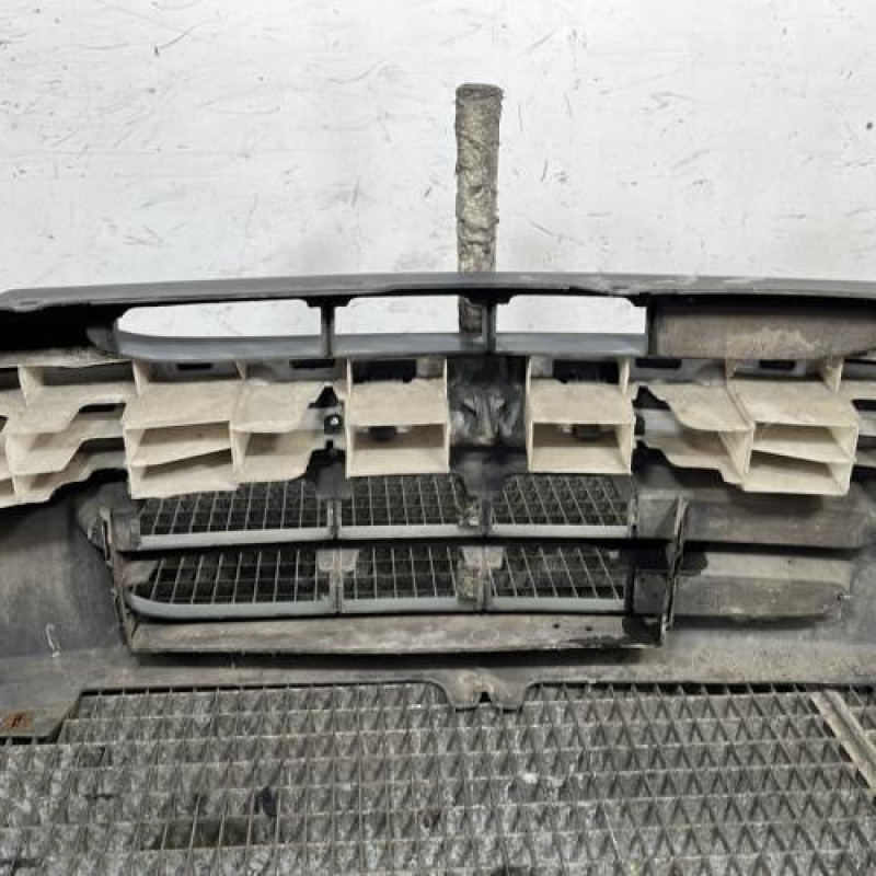 Pare choc avant RENAULT TWINGO 1 Photo n°5