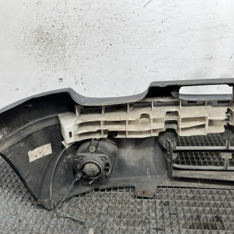 Pare choc avant RENAULT TWINGO 1 Photo n°6