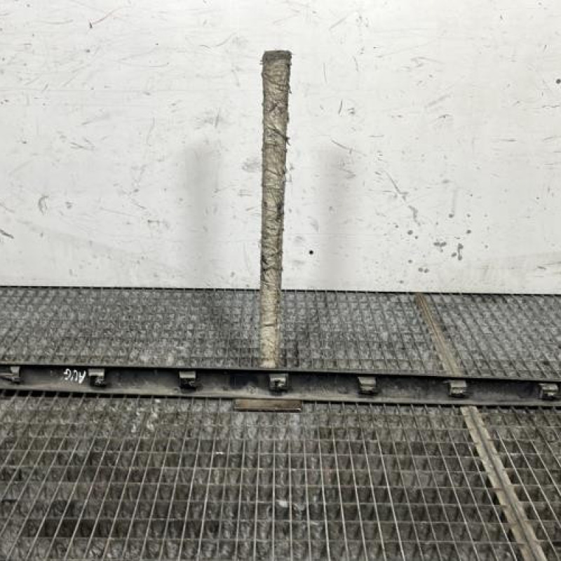 Baguette de porte avant gauche RENAULT TWINGO 2 Photo n°4