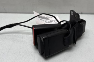 Attache ceinture arriere gauche RENAULT CLIO 4