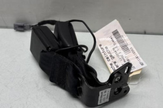 Attache ceinture arriere gauche RENAULT CLIO 4