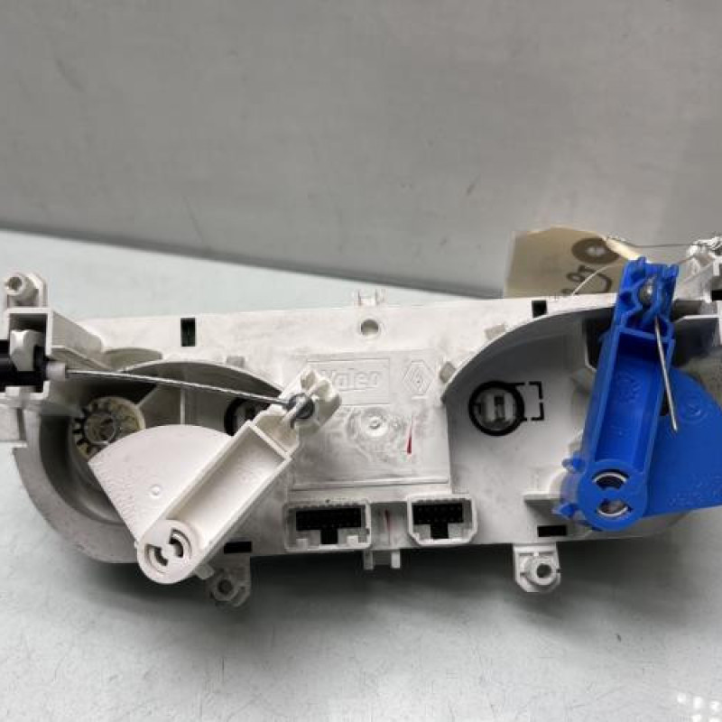 Commande chauffage RENAULT CLIO 4 Photo n°2