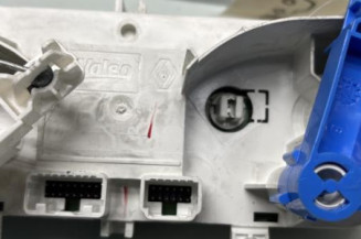 Commande chauffage RENAULT CLIO 4