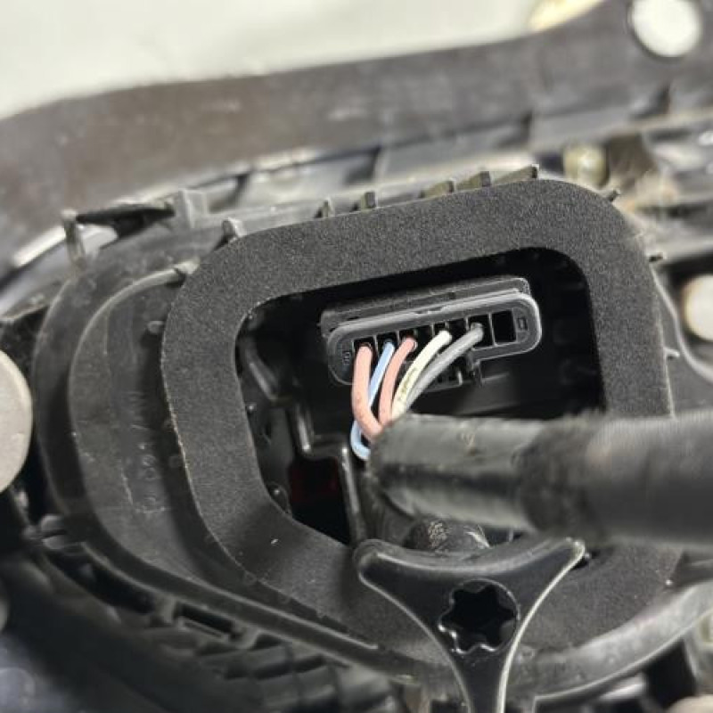 Feu arriere principal droit (feux) RENAULT TWINGO 3 Photo n°5