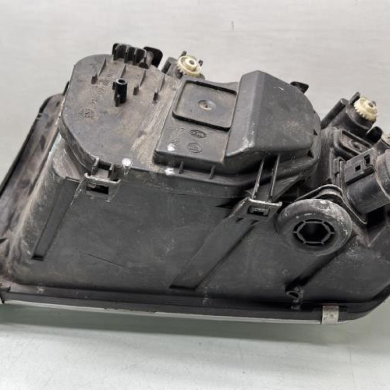 Optique avant principal droit (feux)(phare) SKODA FABIA 1 Photo n°4